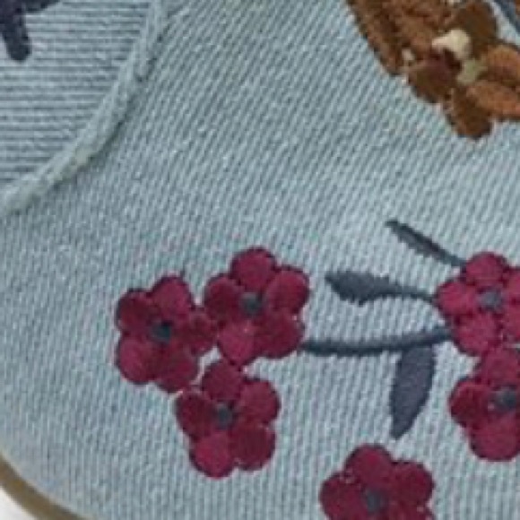 COPY - NEW DENIM EMBROIDERED ANKLE BOOTS - Picture 4 of 7